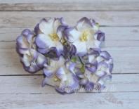 Gardenija flowers 3.5cm - Lilac/White