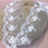 Lace - Floral belt